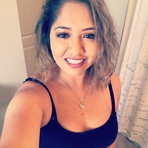 Meet your Posher, Leah